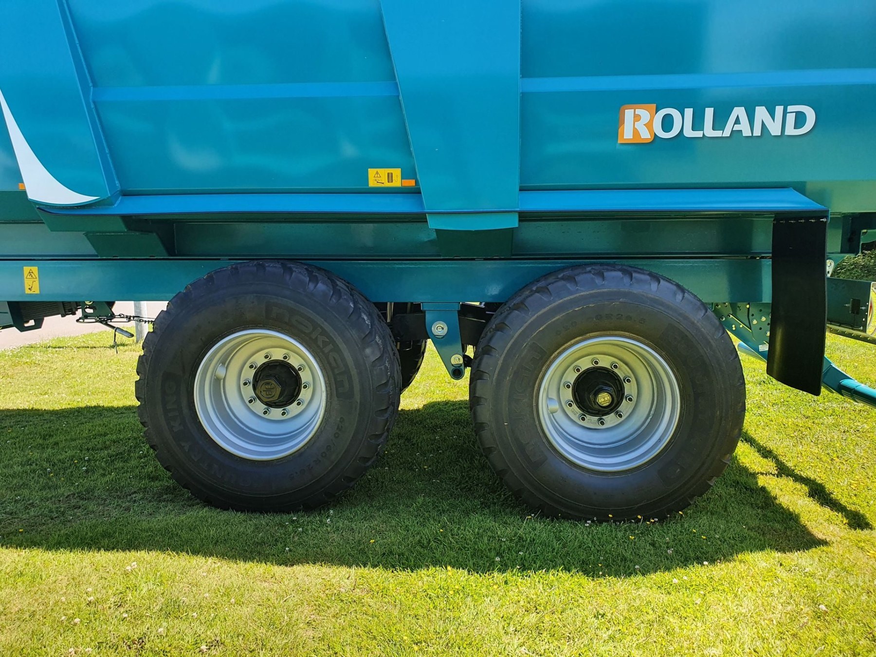 benne-rollspeed-7141-full-l_in02