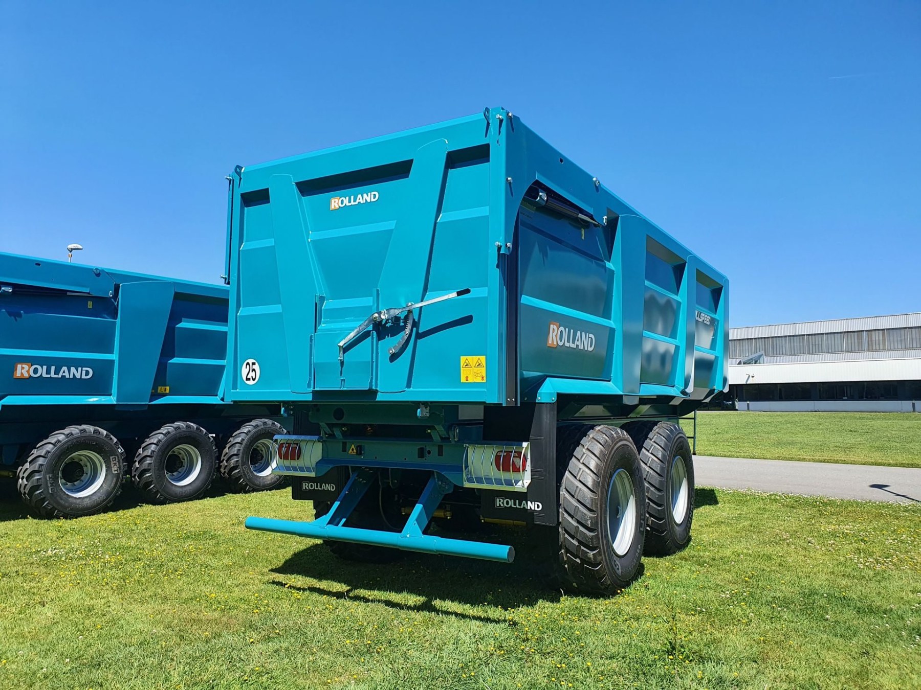 benne-rollspeed-7141-full-l_out02