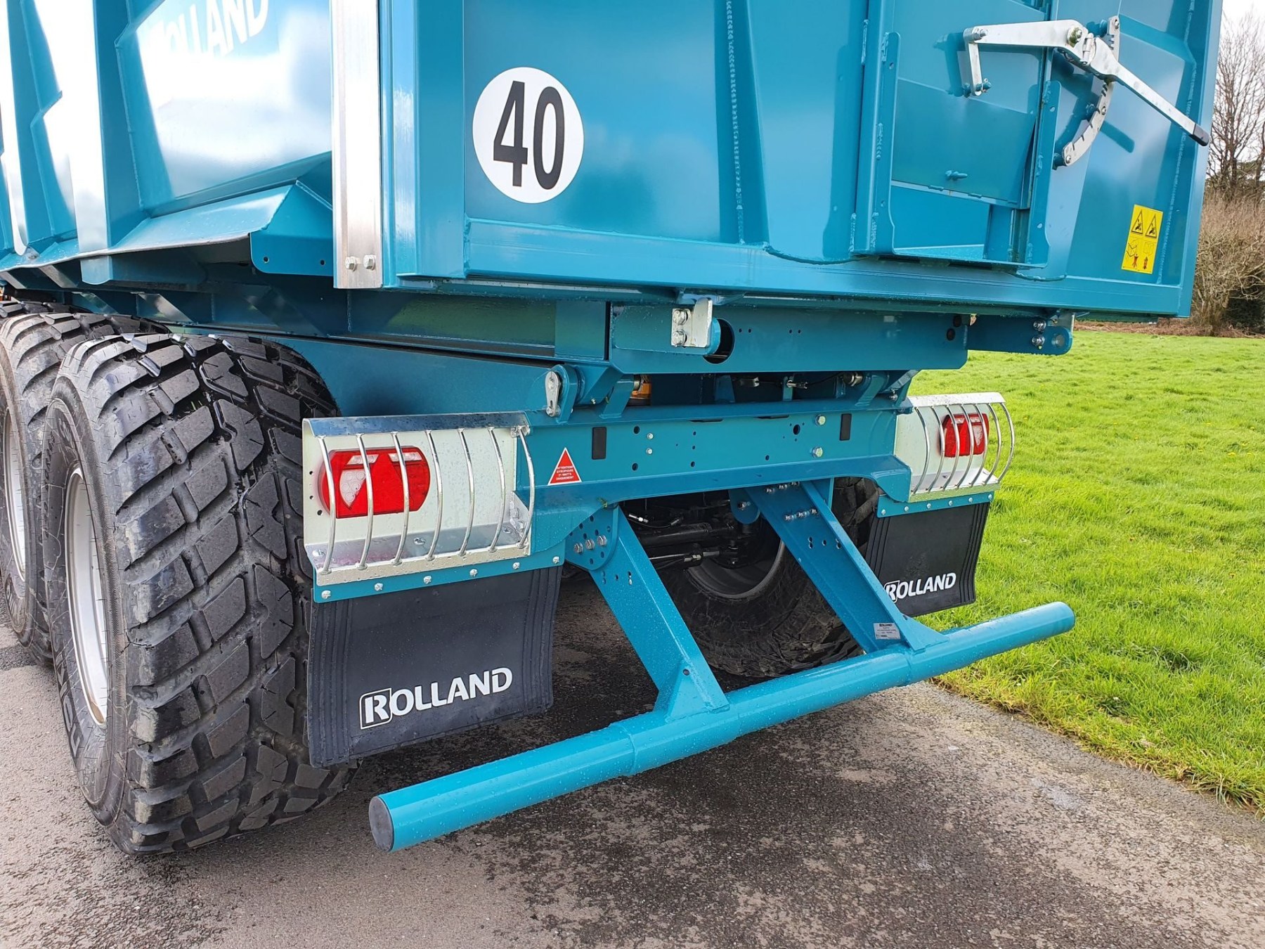 benne-rollspeed-7845-full-l_in01