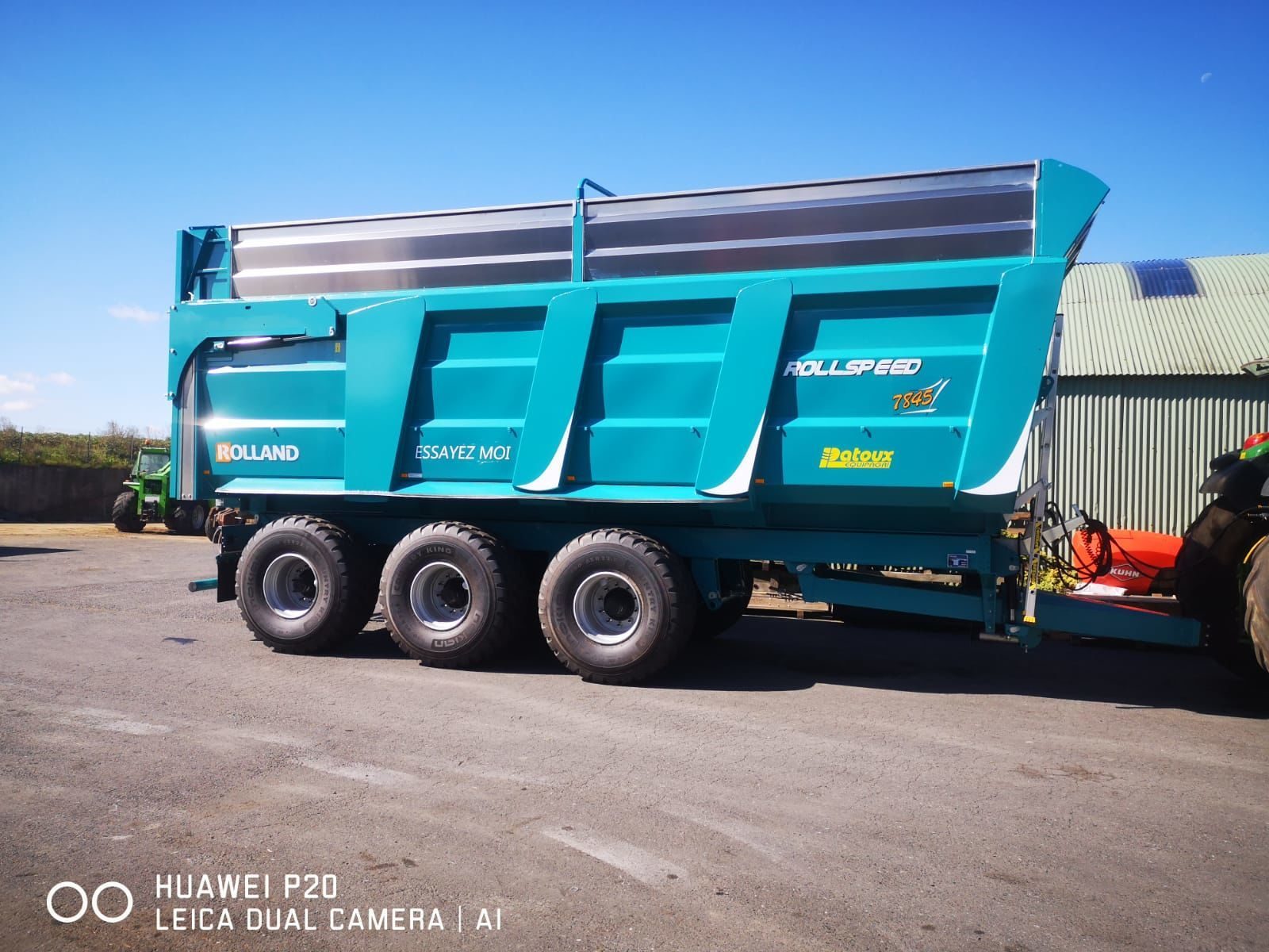 benne-rollspeed-7845-full-l_out03