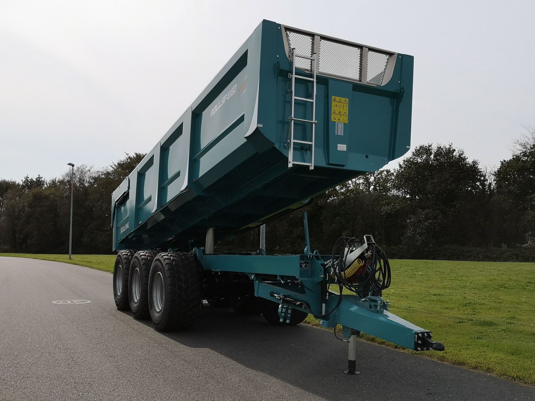 benne-rollspeed-8844-full-l_in01