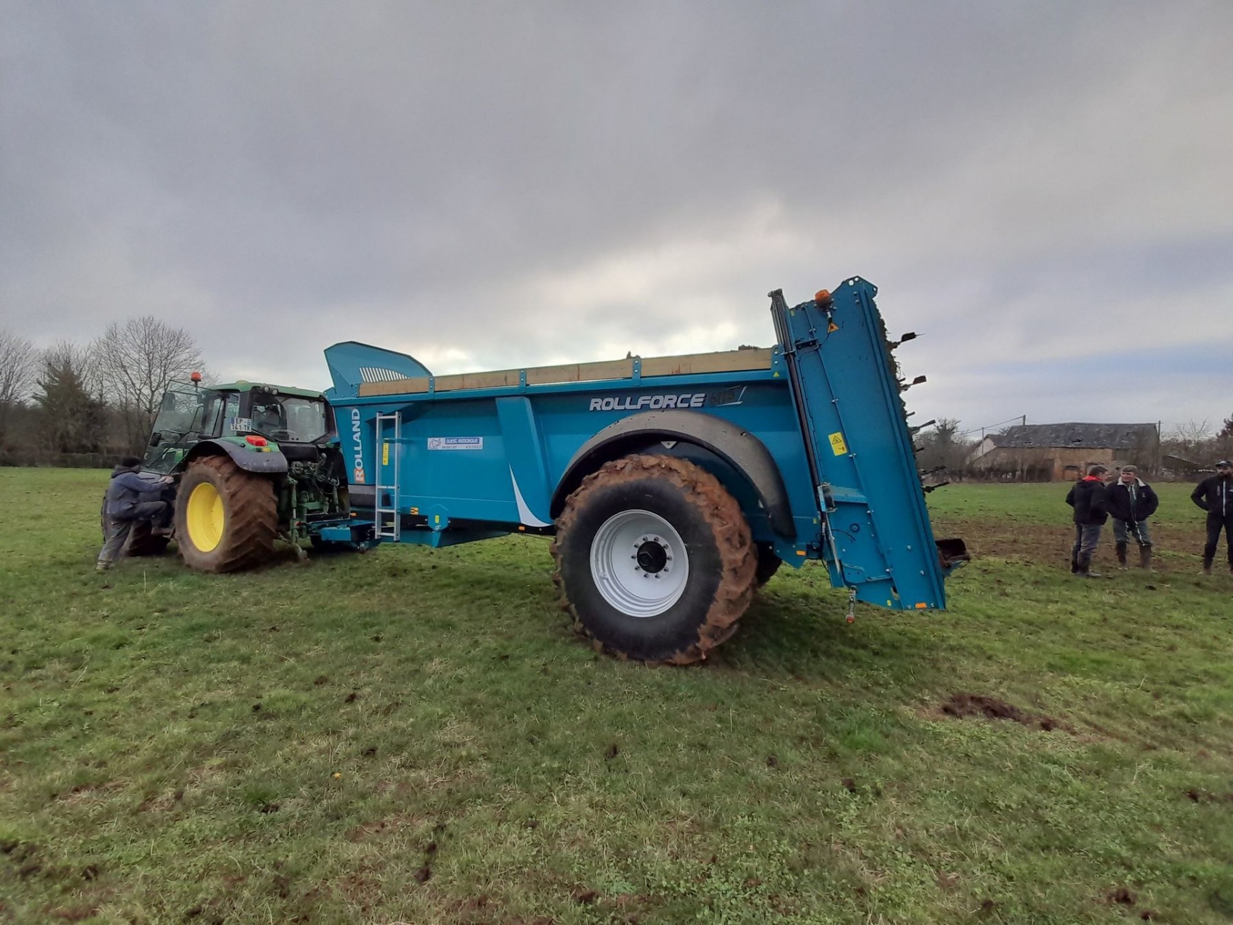 epandeur-rf-6115-full-l_in03