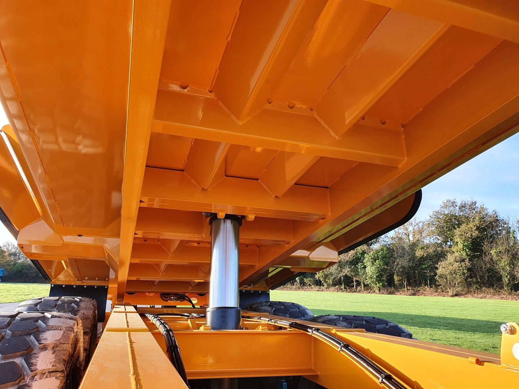 benne-tp-rollroc-5800-full-l_plan01