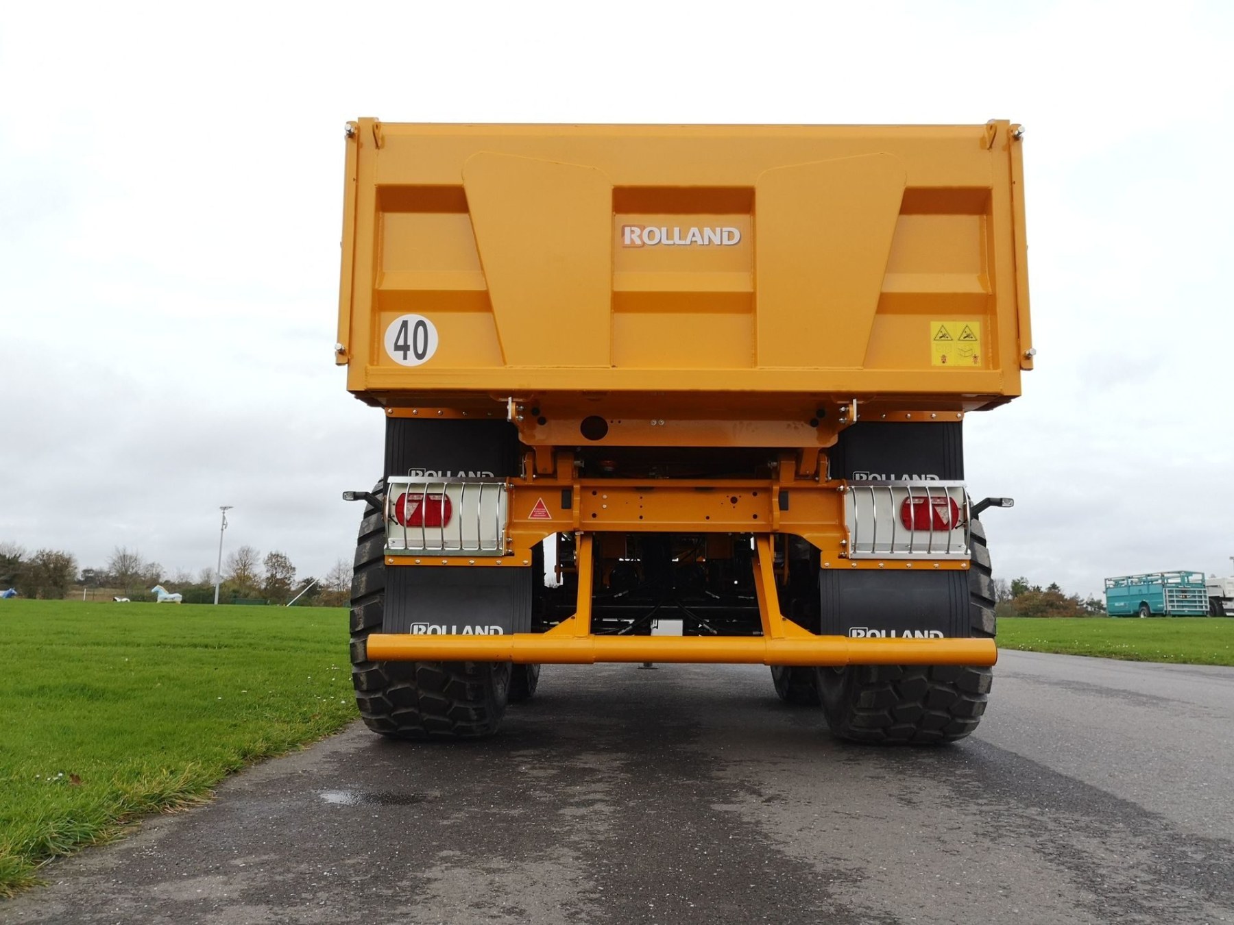 benne-tp-rollroc-6300-full-l_out02