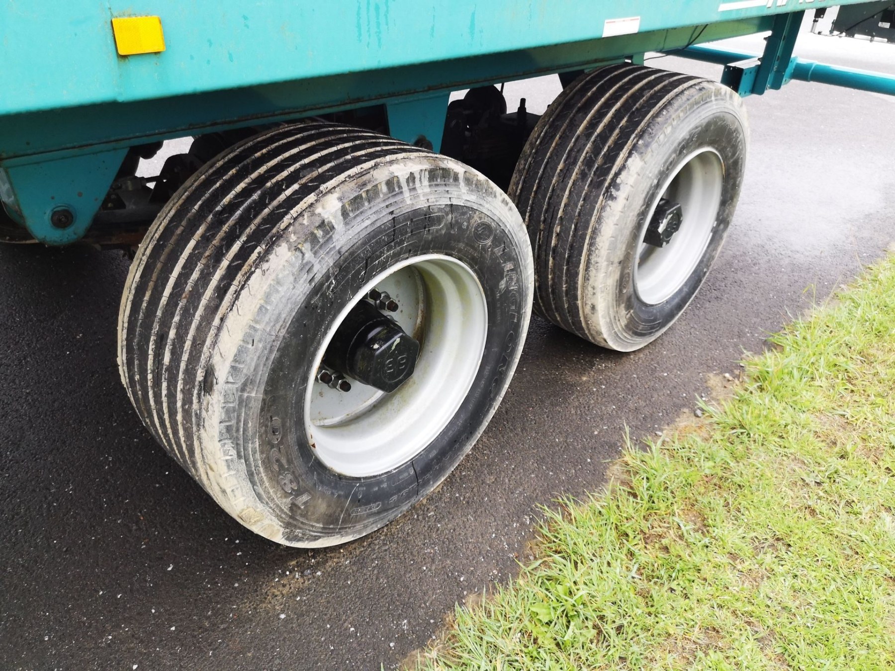 plateau-plateau-lch-10006-full-l_plan01