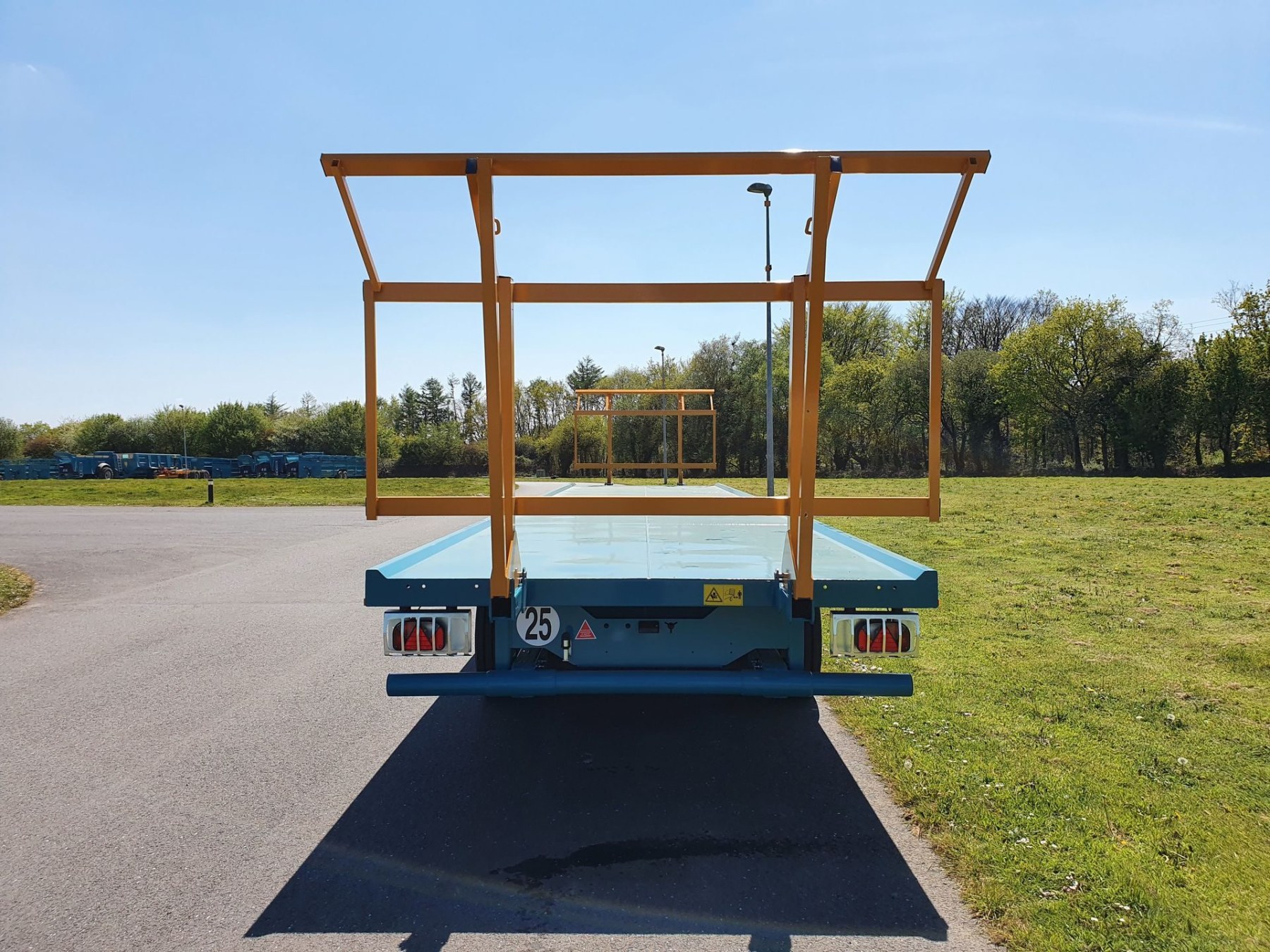 plateau-plateau-lsel-12006-full-l_plan02