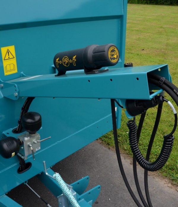 betaillere-rollvan-85-hydraulic-lowering-full-l_in01